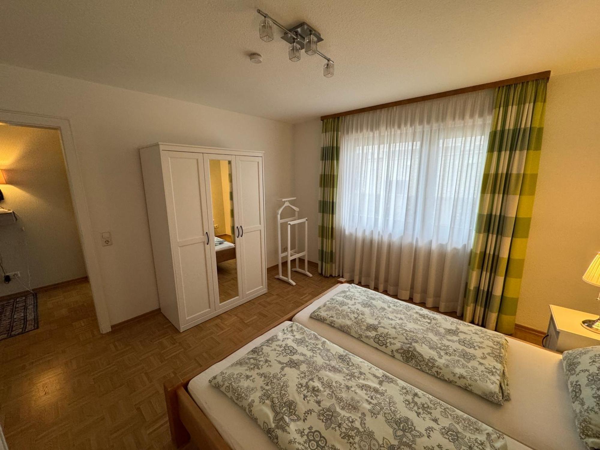 Ferienwohnung Sonja ไฟรบวร์กอิมไบรส์เกา ภายนอก รูปภาพ